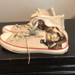 Tupac edition converse